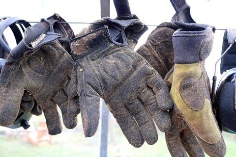 Arbeitshandschuh-Stilleben