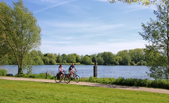 Radfahrer am Vörder See