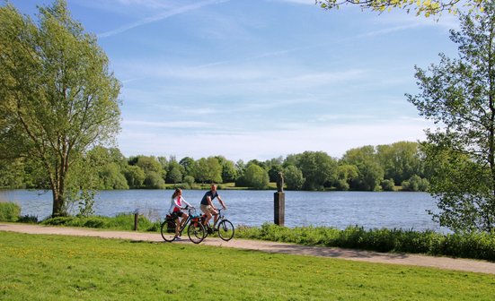 Radfahrer am Vörder See