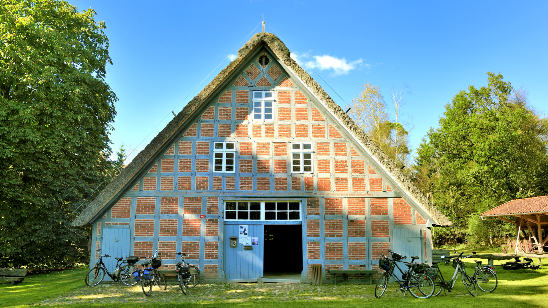 Blick auf das Fachwerkhaus vom Historischen Moorhof Augustendorf, Foto: Andreas Dittmer Heeslingen