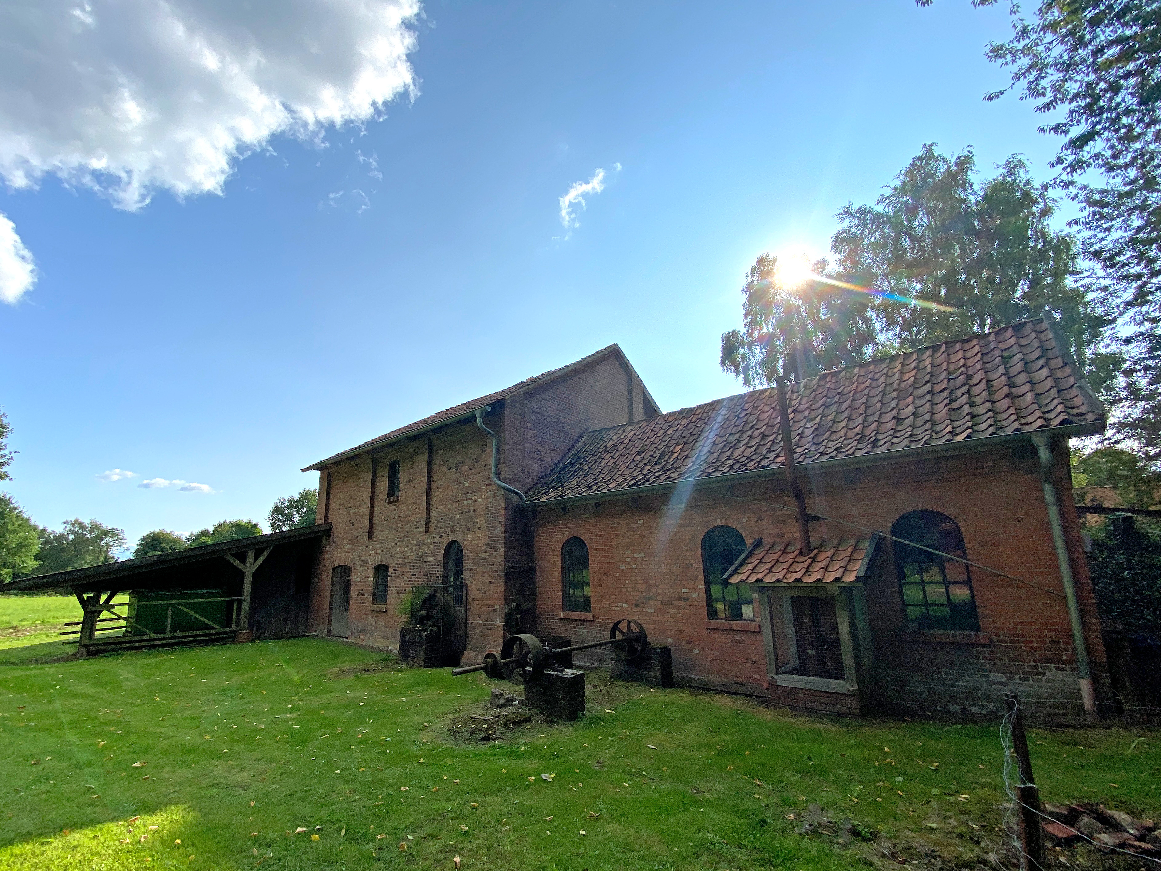 Maschinenhaus von außen