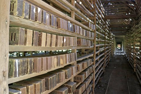 Regale für die Ziegel-Trocknung