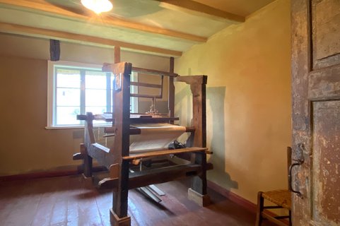 Historischer Webstuhl in der Stube von Eckes Hus in Ostereistedt