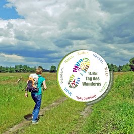 Wandermotiv mit Logo zum jährlichen Tag des Wanderns 